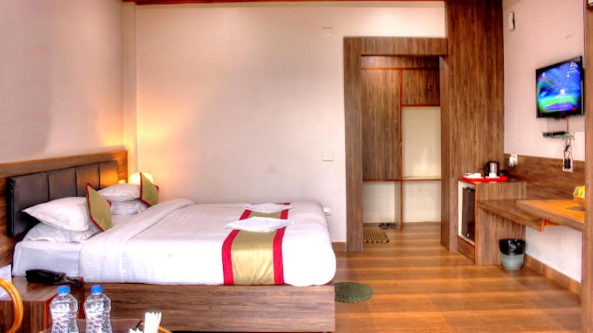 Brahmaputra Jungle Resort Guwahati Exterior foto